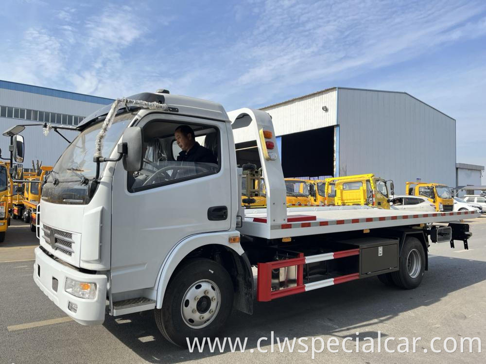 Dongfeng 4x2 Flatbed Wrecker Tow Trucks For Sale 1 Jpg